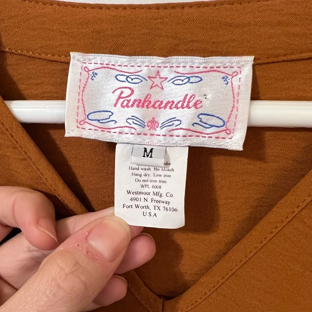 Flattering Panhandle Ruffle Top - Picture 5 of 5